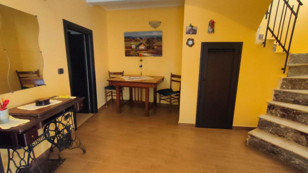 Вилла Casa Soprano Da Anita Мессина Экстерьер фото